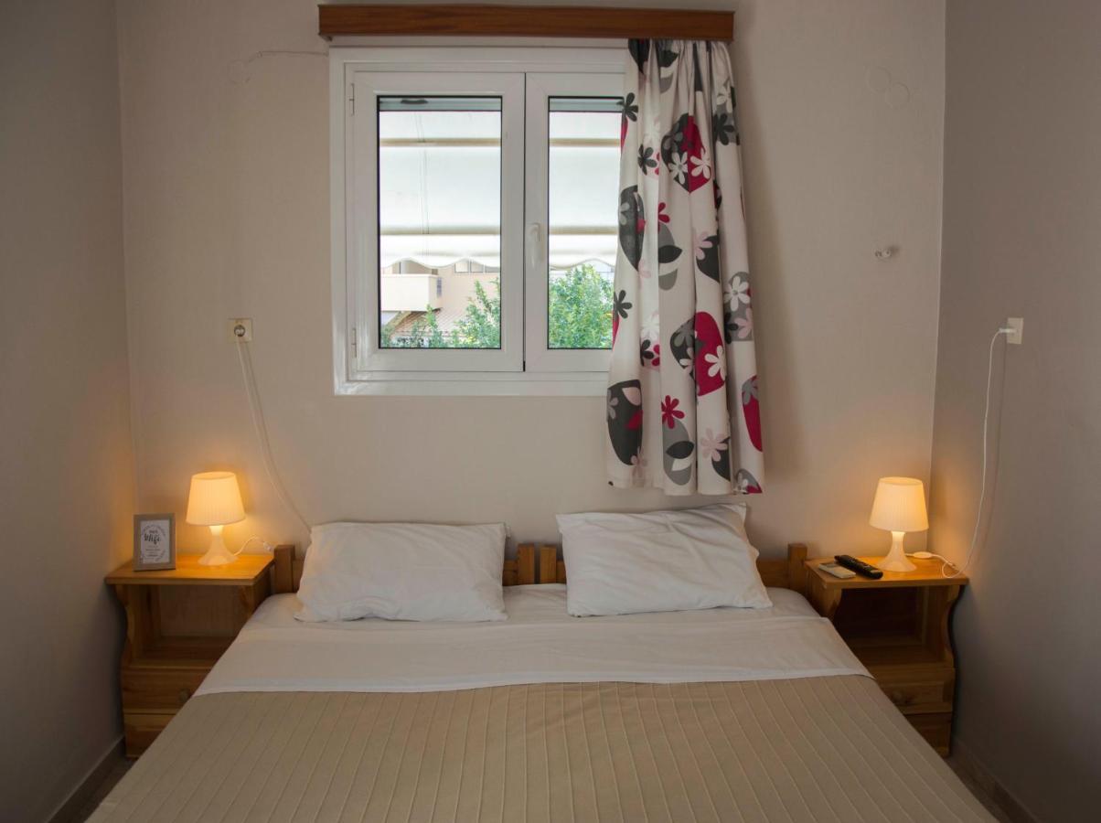Drossinos Studios Poros Town المظهر الخارجي الصورة