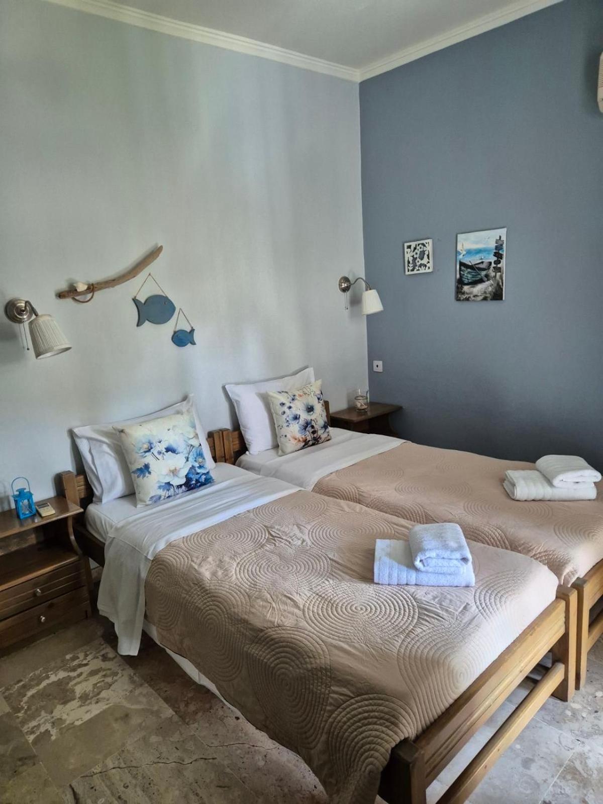 Drossinos Studios Poros Town المظهر الخارجي الصورة